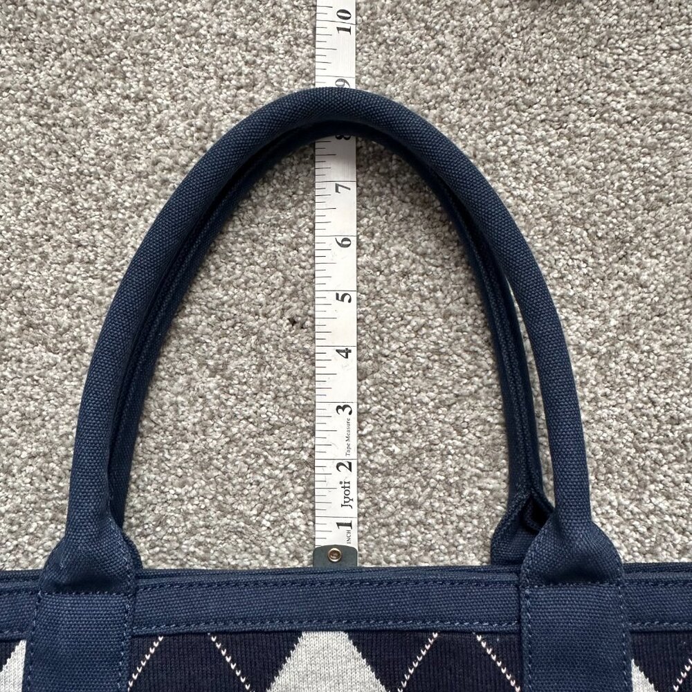Vineyard Vines Cashmere Argyle Tote Bag - Picture 12 of 13